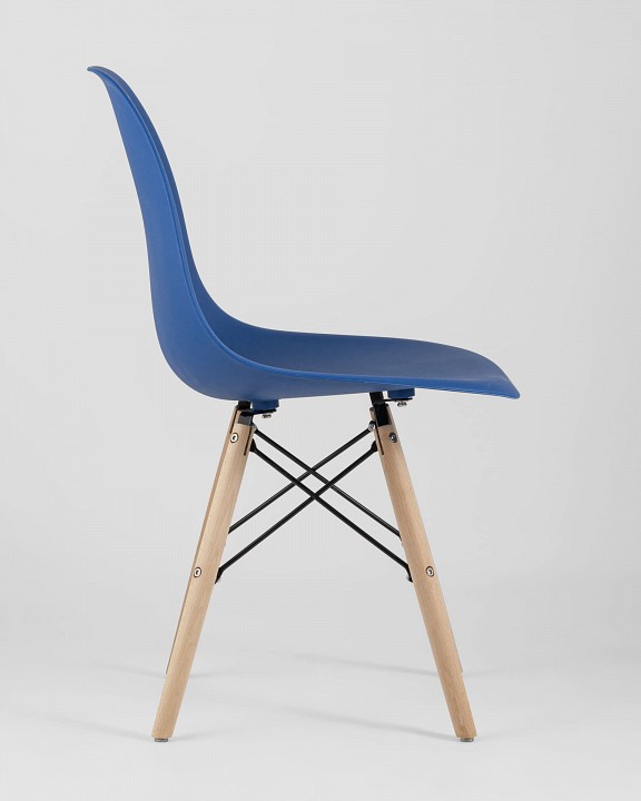 Набор из 4 стульев Eames