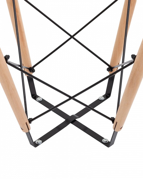Стол обеденный Eames DSW New