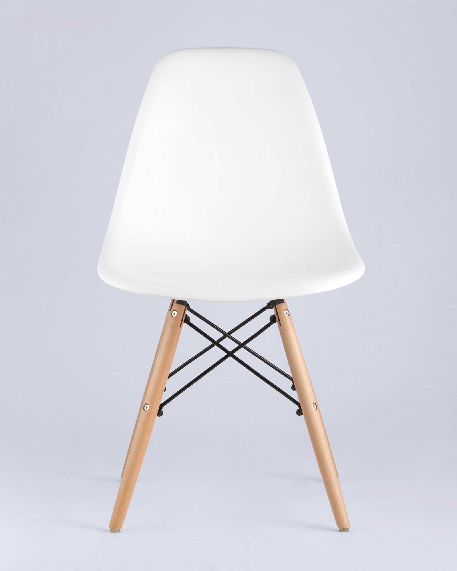 Набор из 4 стульев Eames