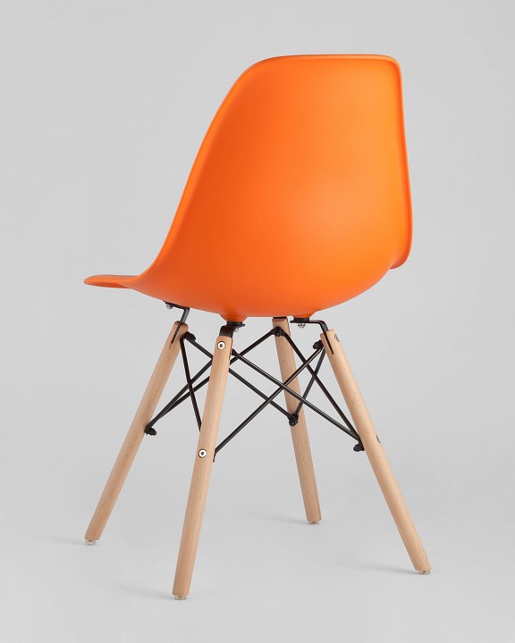 Набор из 4 стульев Eames